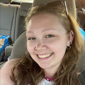 Meet your Posher, Shelby